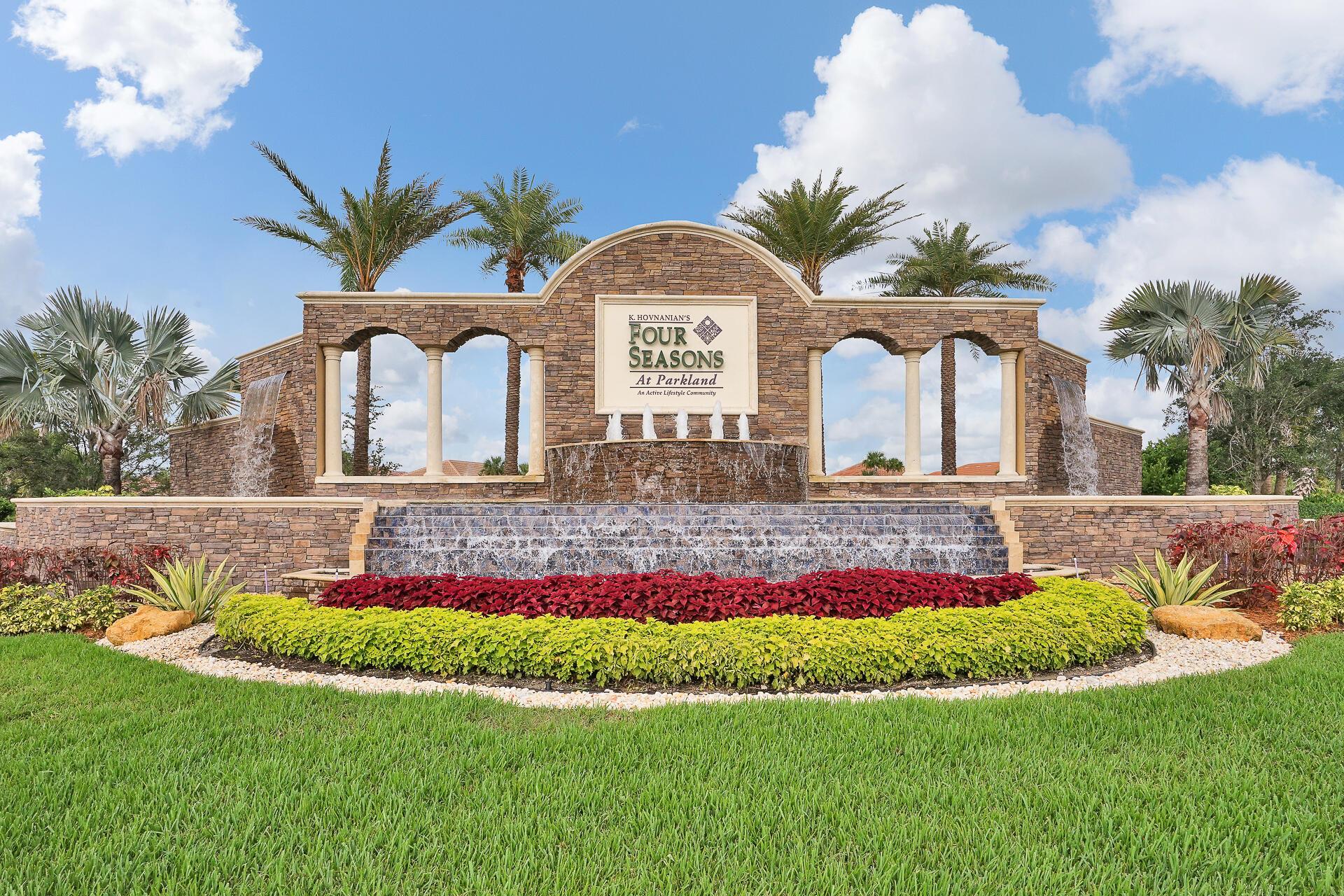 PARKLAND ROYALE - Residential