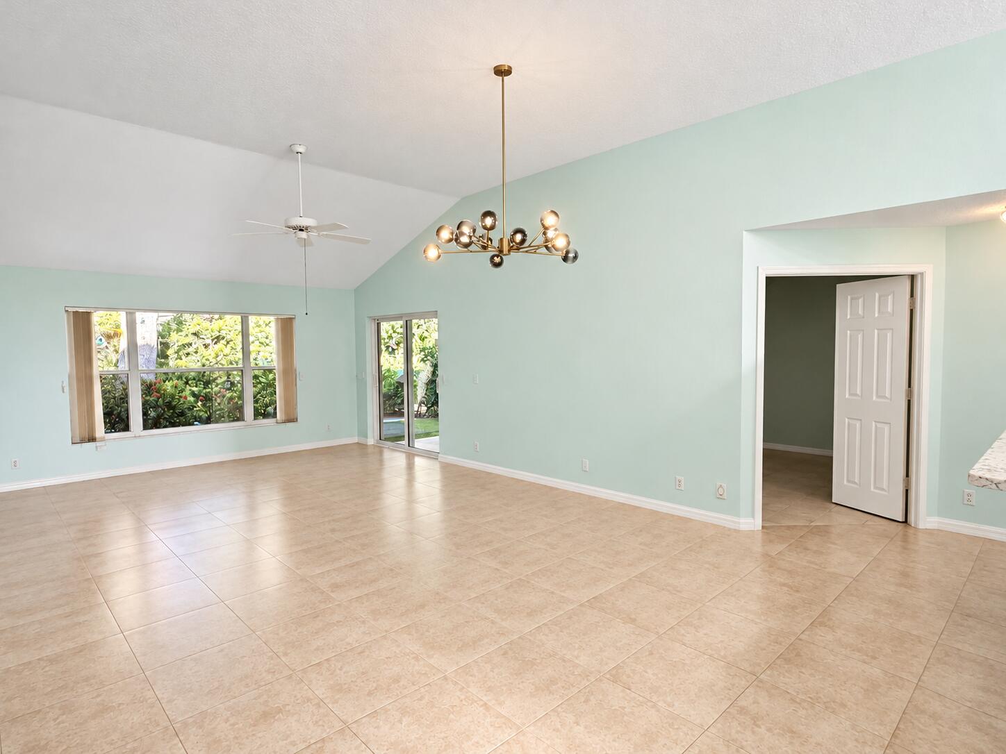3007 Casa Rio Court