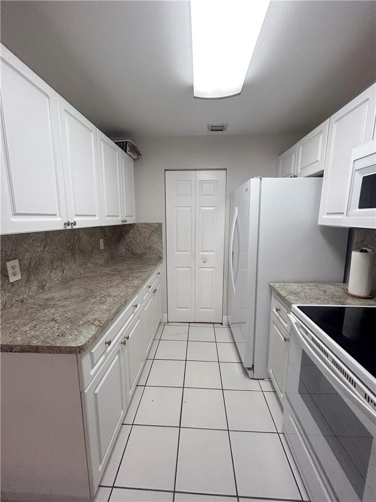 Camino Sheridan Villas - Residential