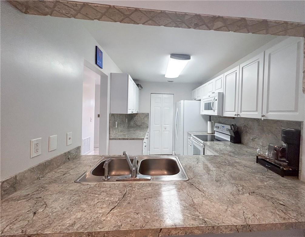Camino Sheridan Villas - Residential