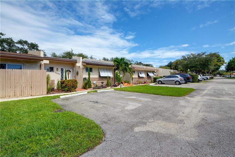 Camino Sheridan Villas - Residential