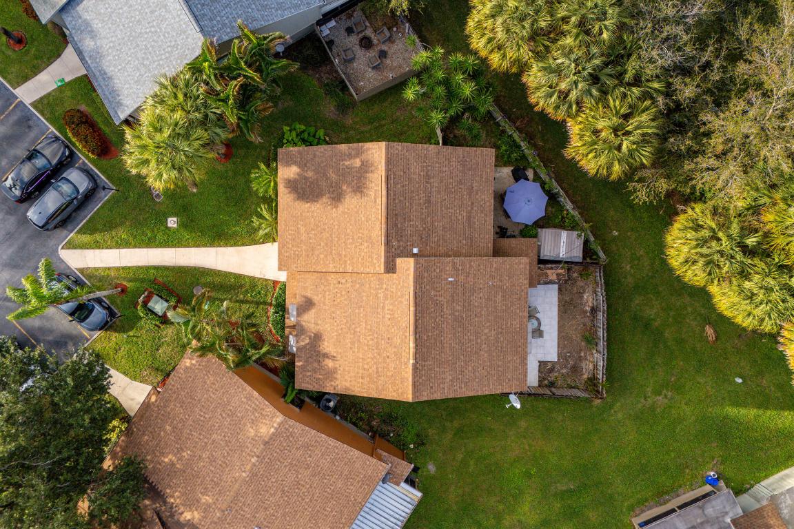 SANDTREE - Residential