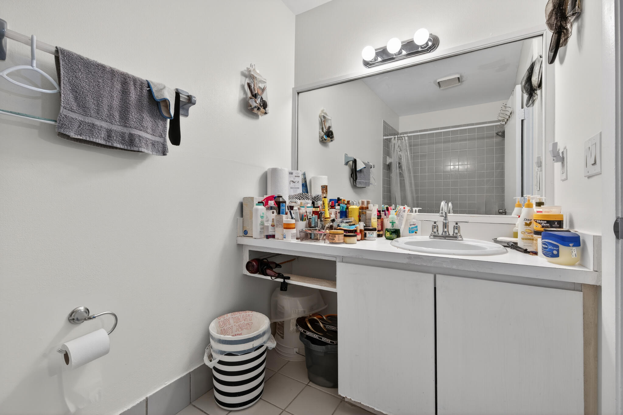 SANDTREE - Residential