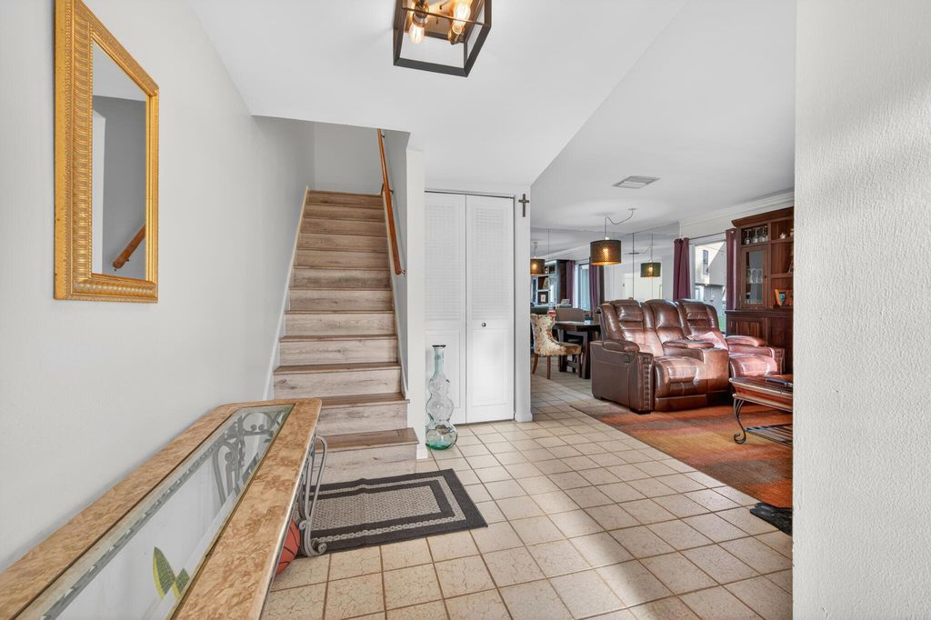 Photo of 505 Sandtree Drive, Palm Beach Gardens, FL 33403 (MLS # R11149150)