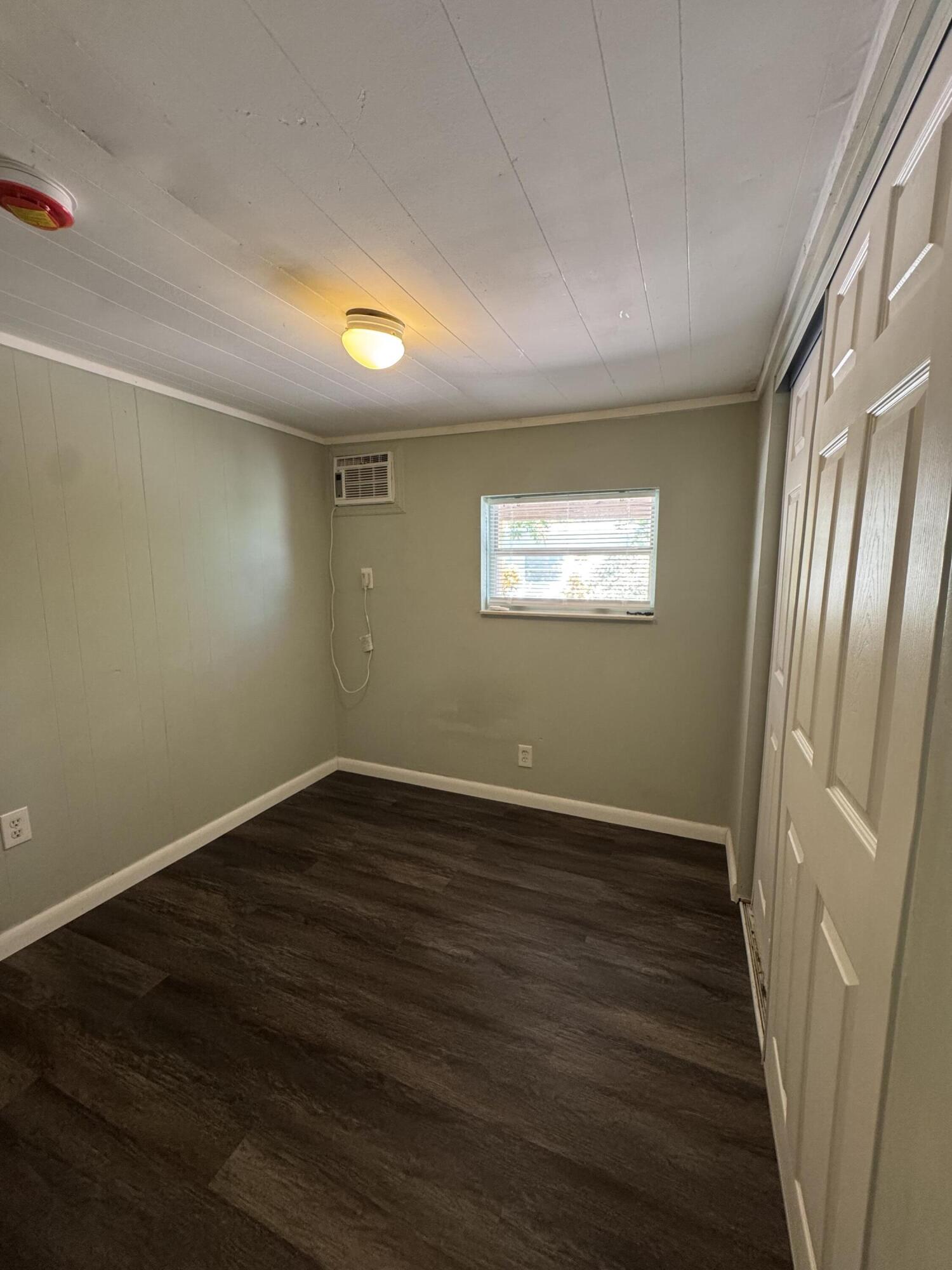 KEY LARGO MOBILE HOMESITE PLAT #3 - Residential Lease