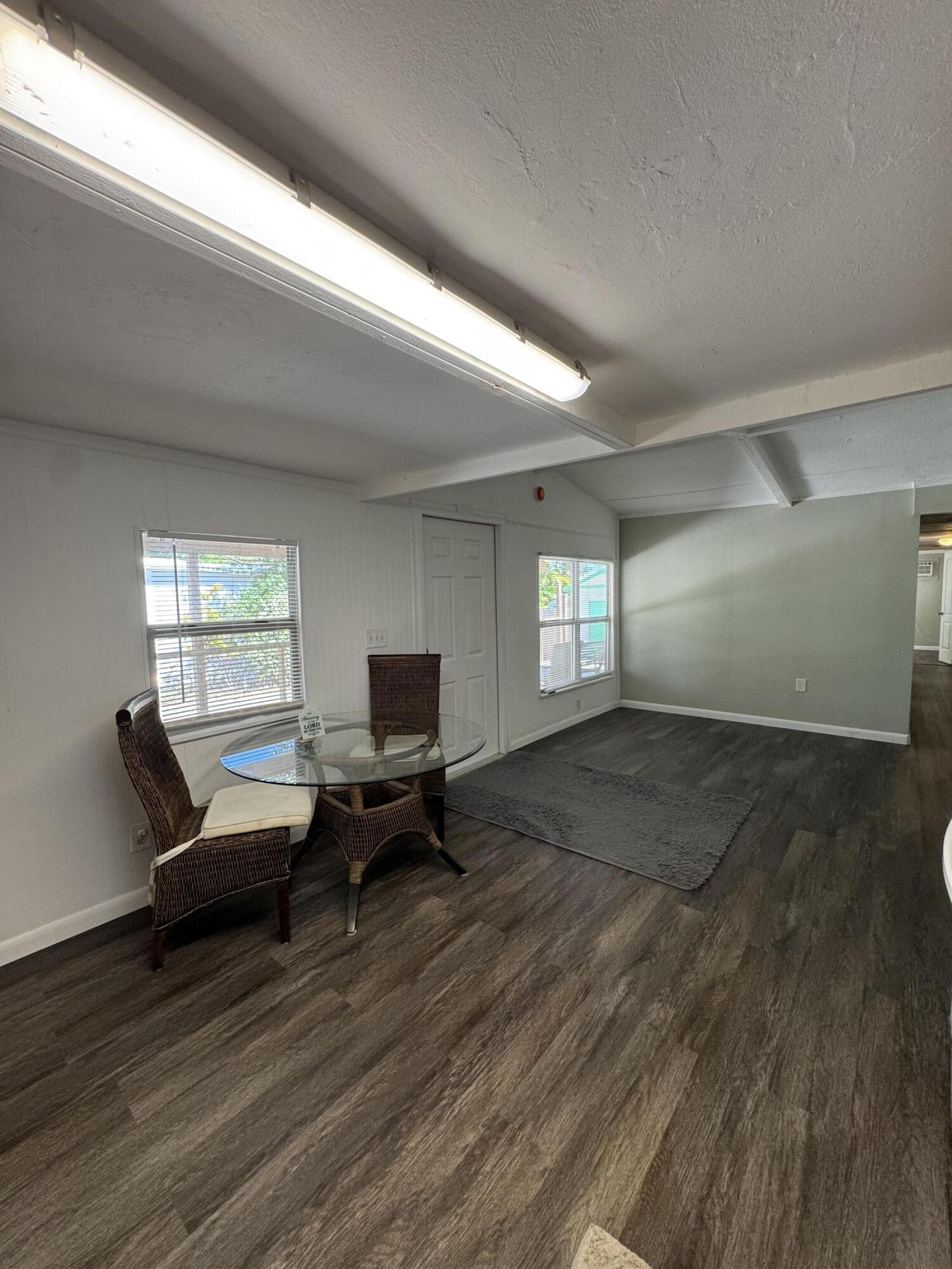 KEY LARGO MOBILE HOMESITE PLAT #3 - Residential Lease