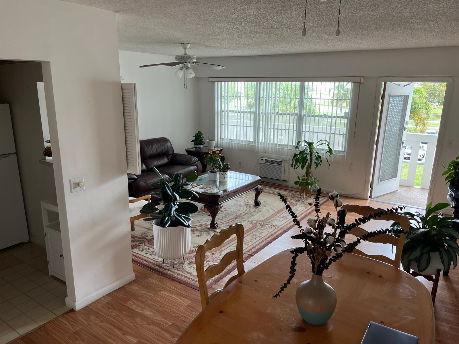 FANSHAW AT CENTURY VILLAGE CONDO - Residential