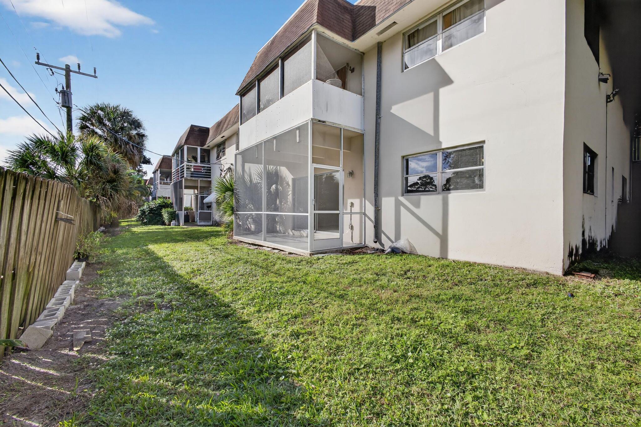 MANSON CONDO - Residential