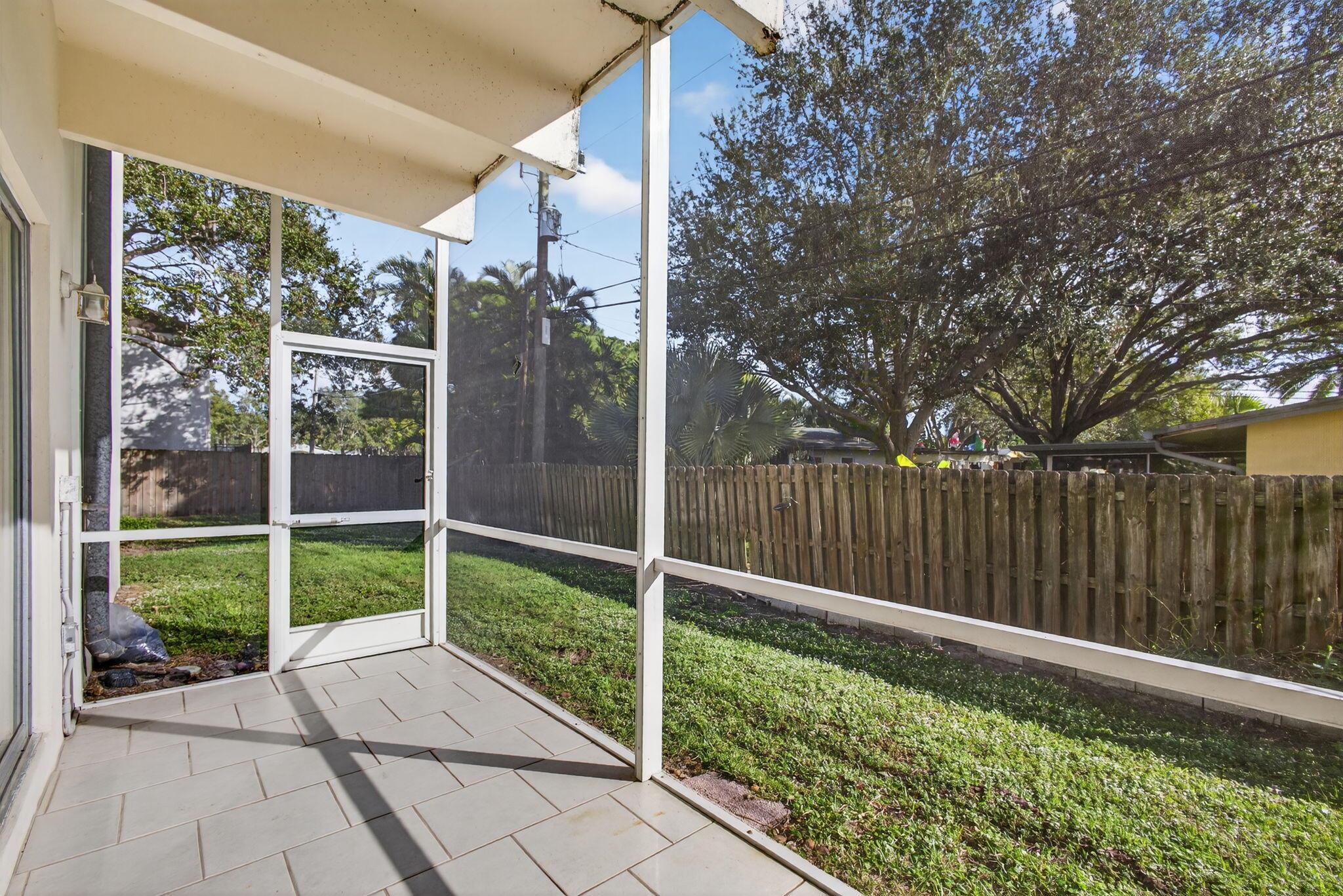 MANSON CONDO - Residential