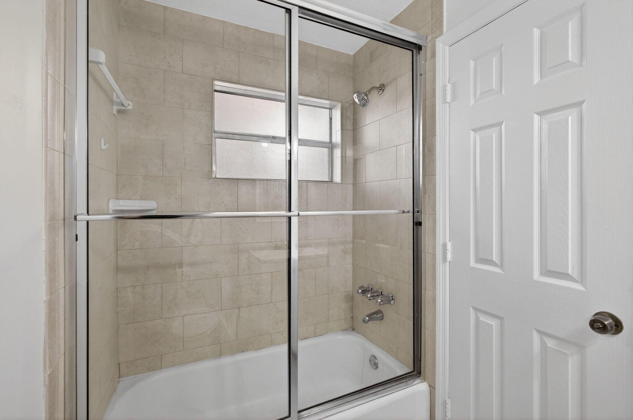 MANSON CONDO - Residential