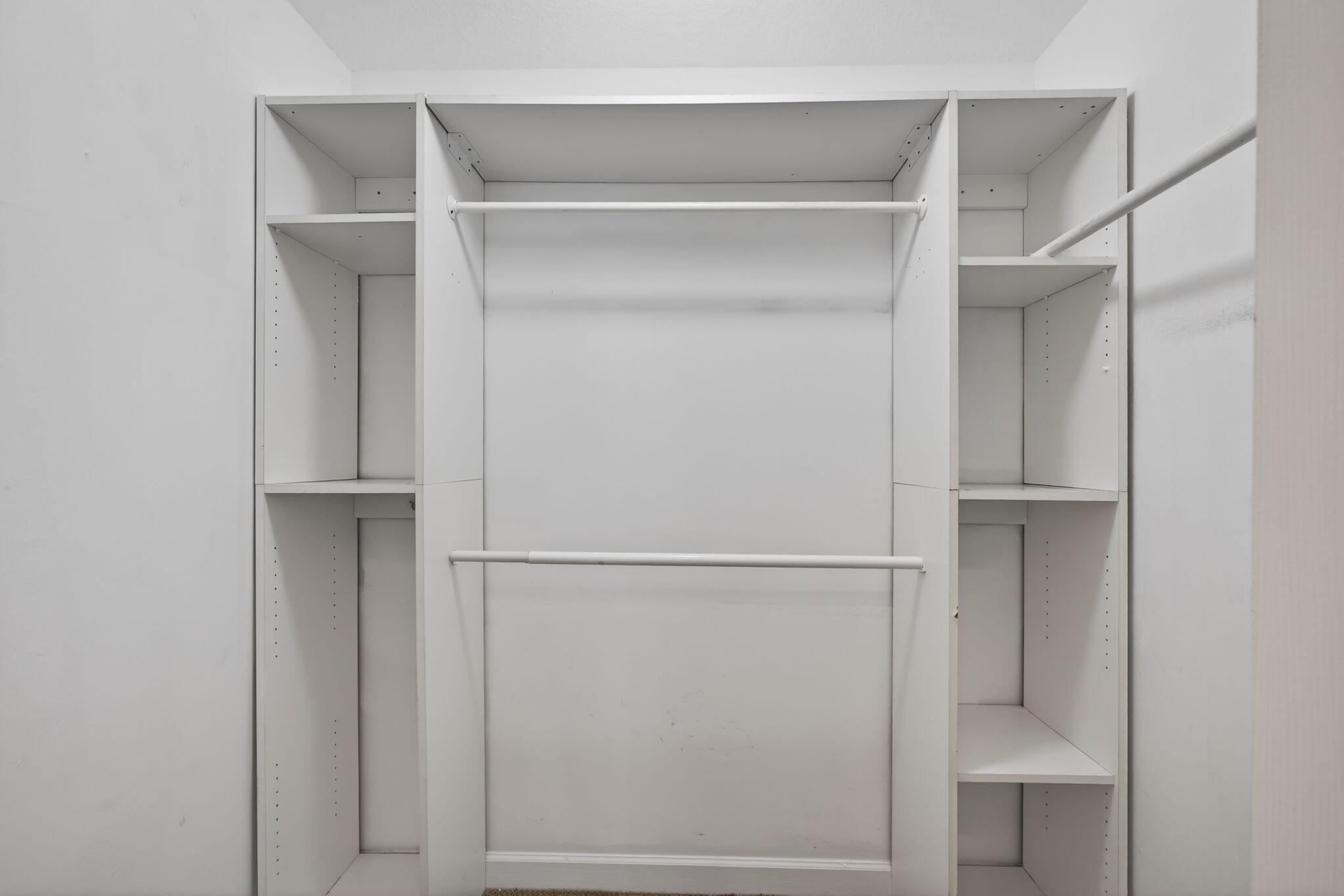 MANSON CONDO - Residential