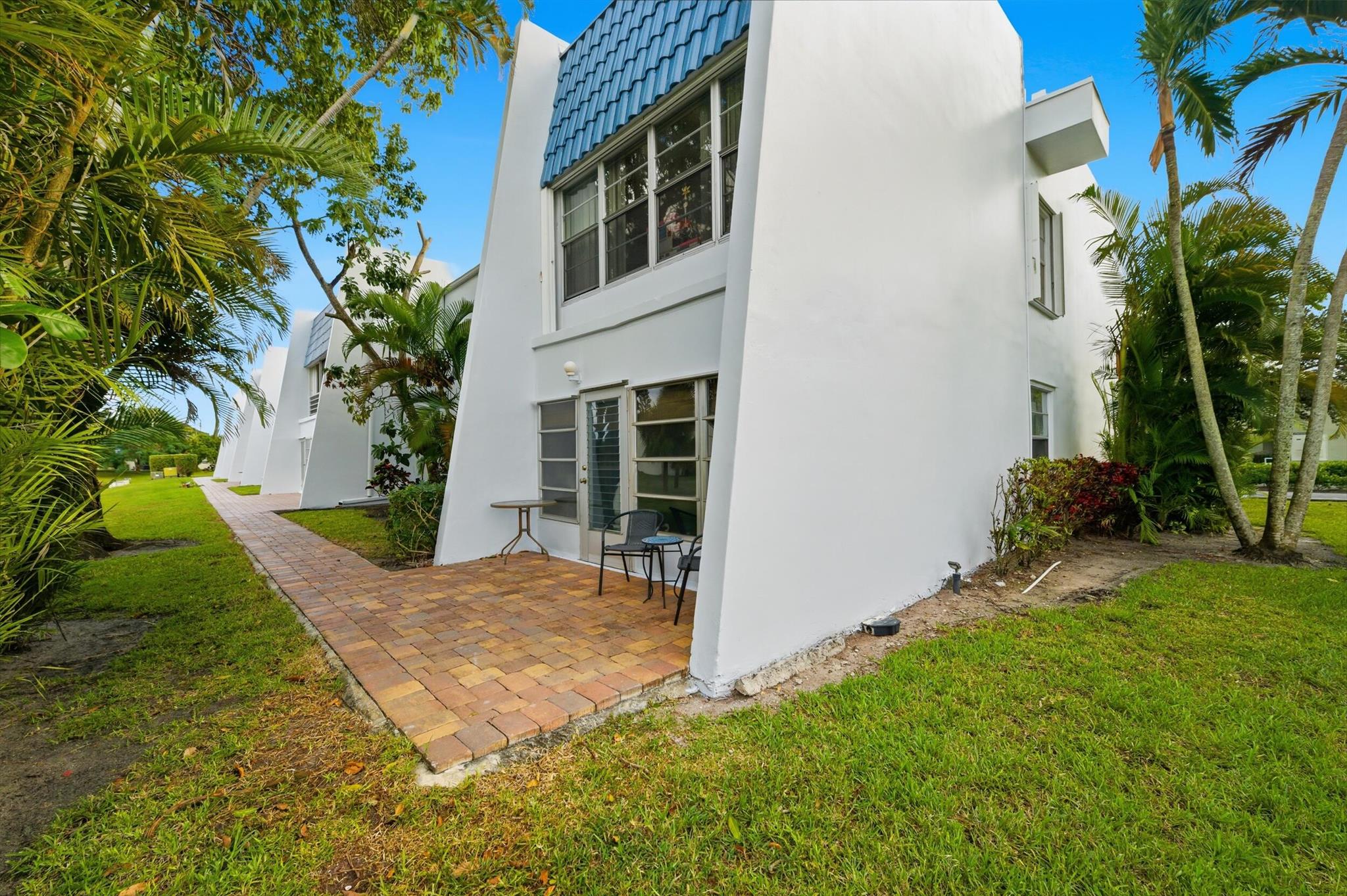 LAGO DEL REY - Residential