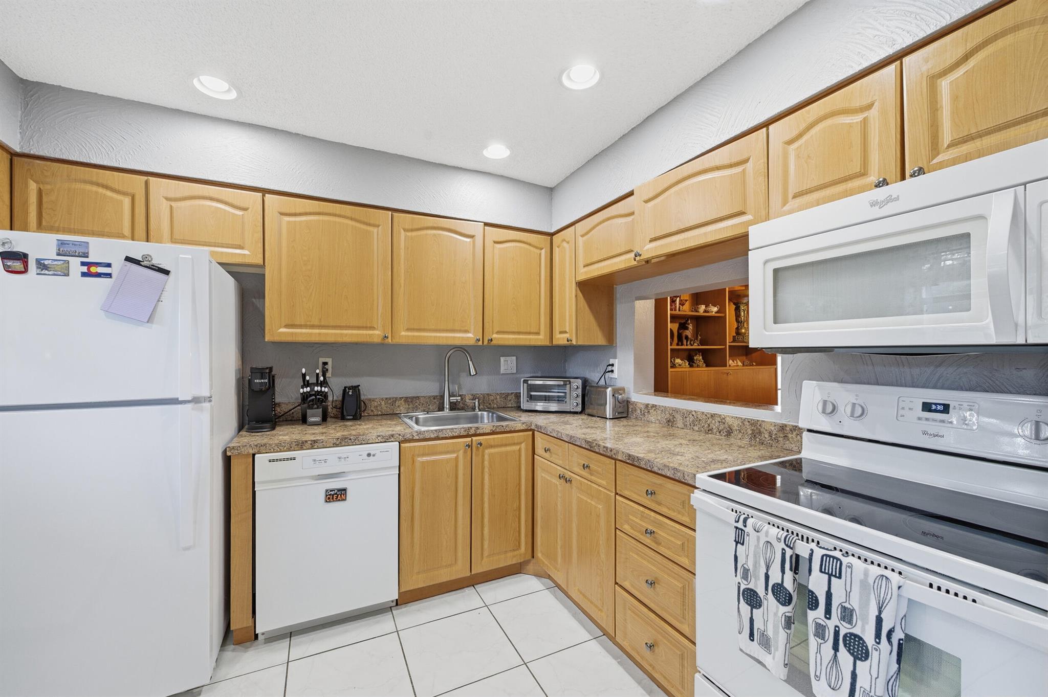 LAGO DEL REY - Residential