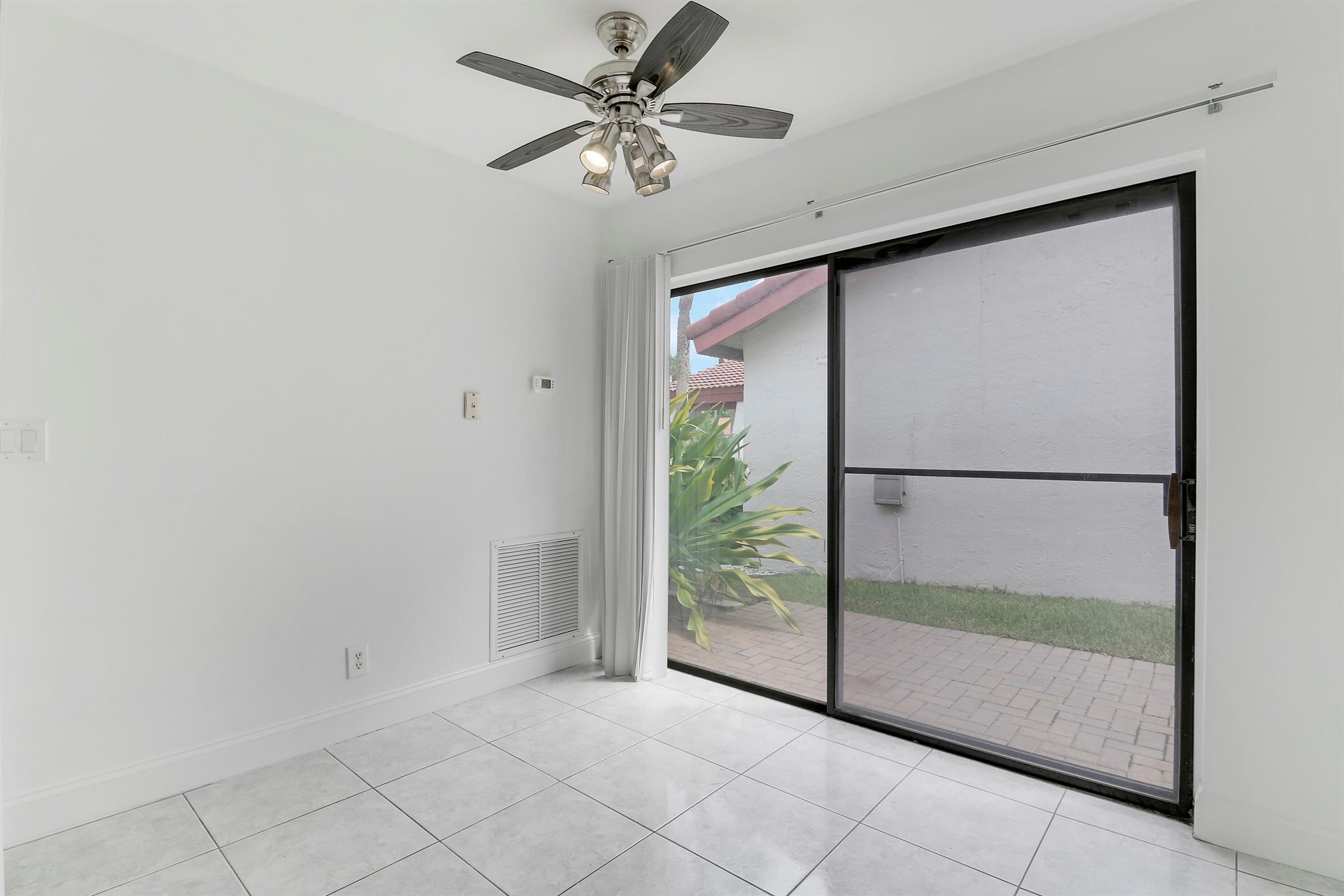 VILLAS OF GREEN GLEN II-B - Residential