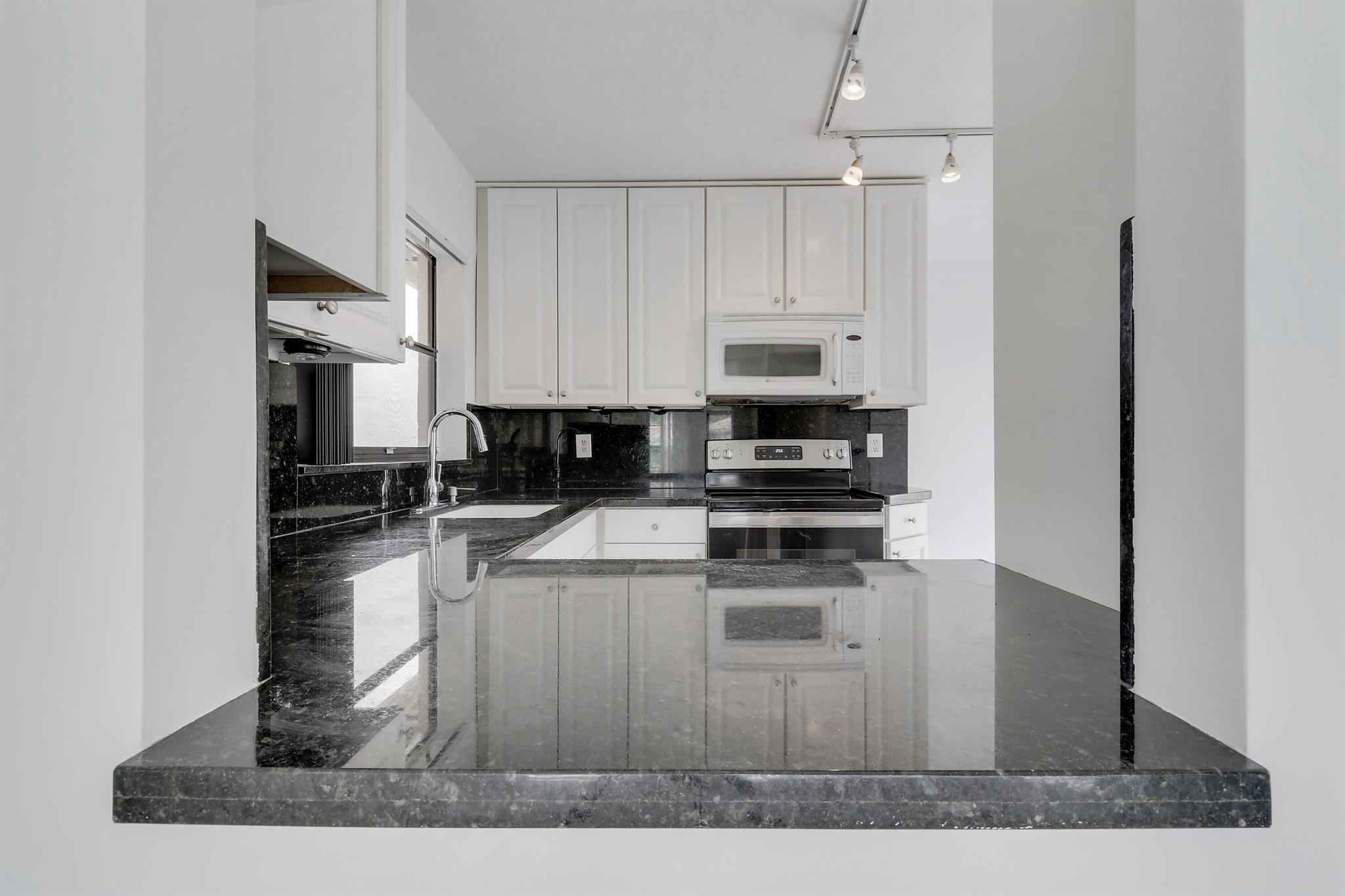 VILLAS OF GREEN GLEN II-B - Residential