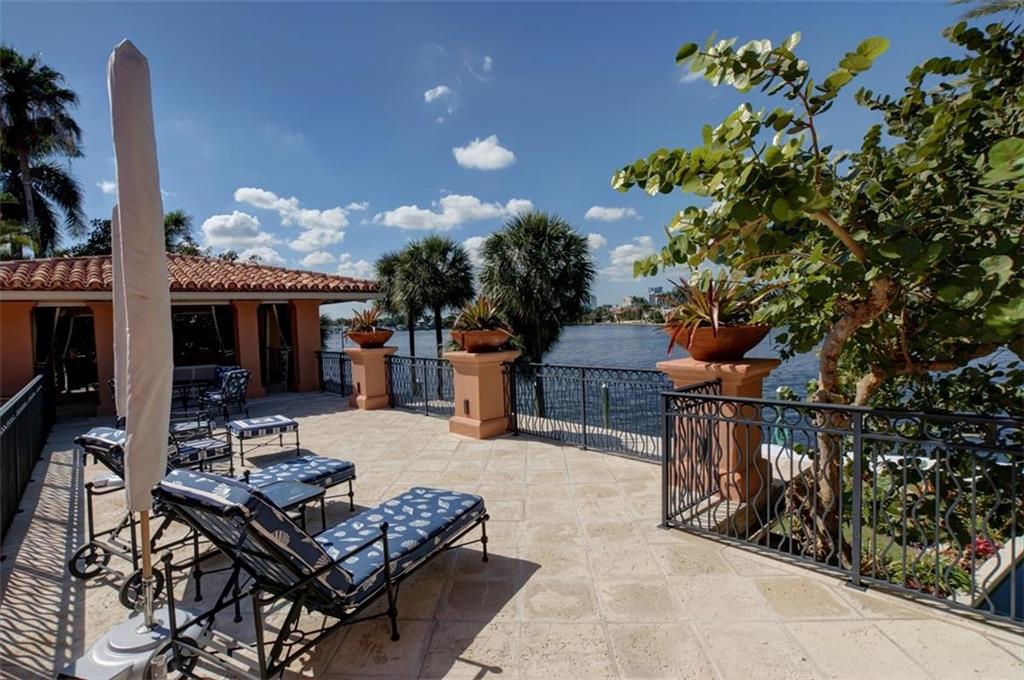 Del Lago Isle 42-2 B - Residential