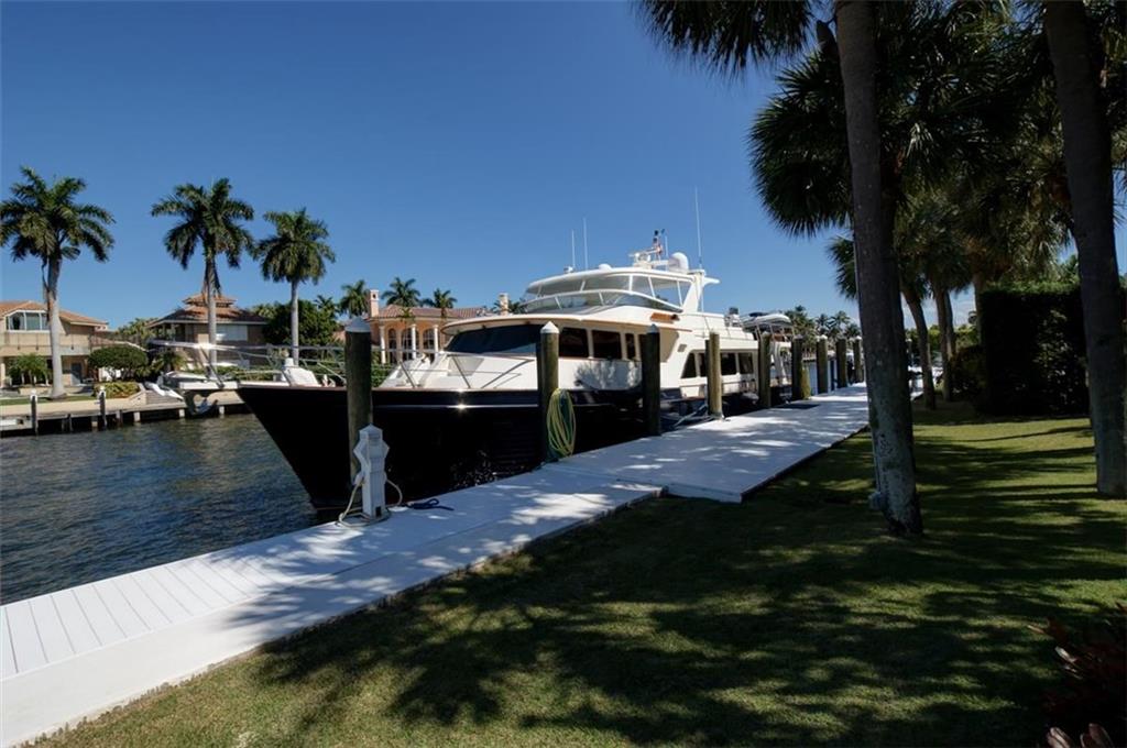 Del Lago Isle 42-2 B - Residential