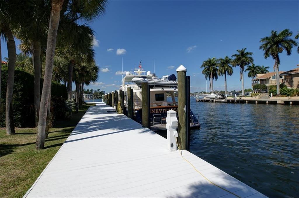 Del Lago Isle 42-2 B - Residential