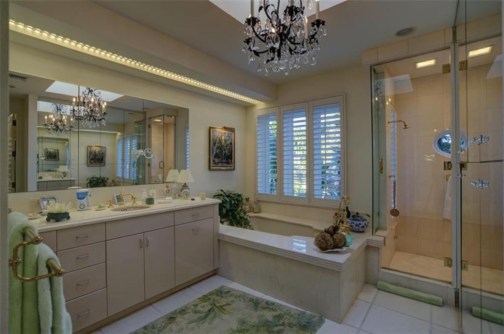 Del Lago Isle 42-2 B - Residential