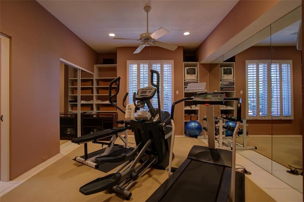 Del Lago Isle 42-2 B - Residential