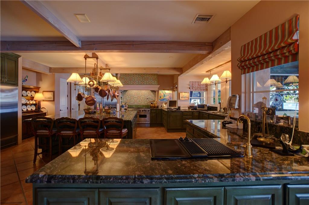 Del Lago Isle 42-2 B - Residential