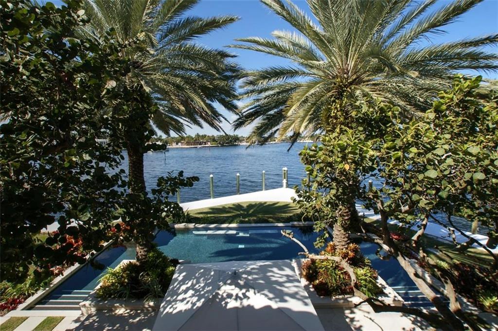 Del Lago Isle 42-2 B - Residential