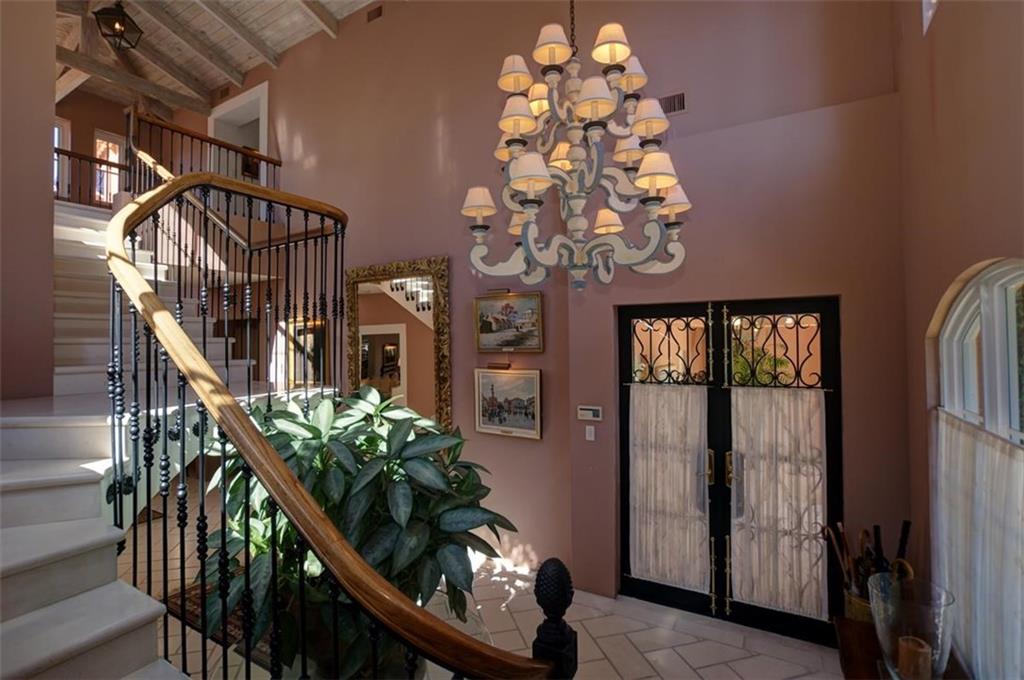 Del Lago Isle 42-2 B - Residential