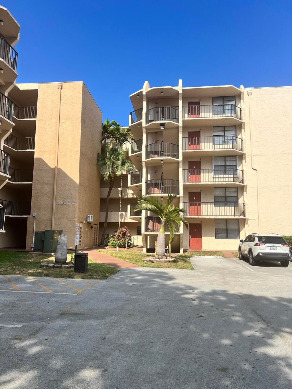 Photo of 3500 Blue Lake Drive, Pompano Beach, FL 33064 (MLS # B26004094)