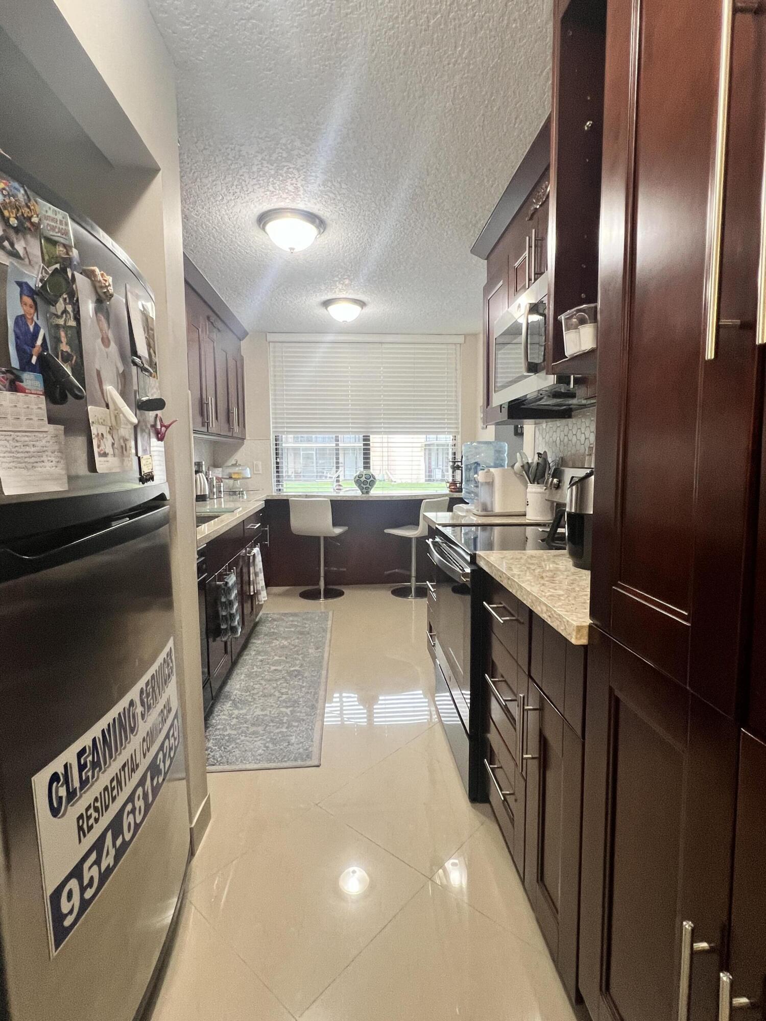 BLUE LAKE APTS CONDO - Residential Lease