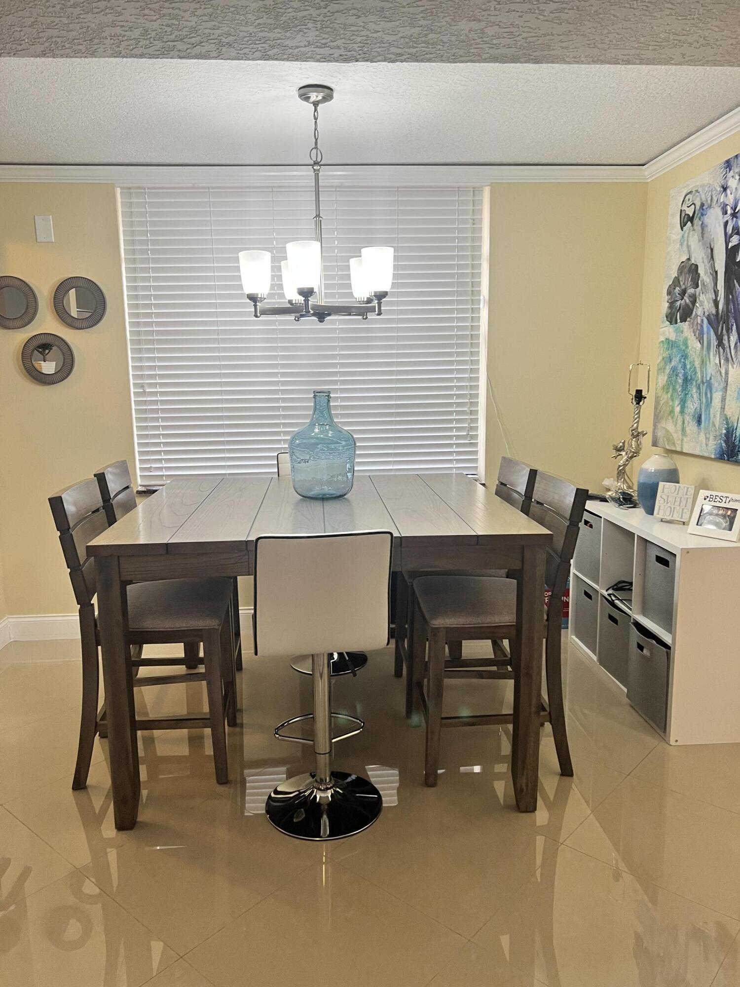 BLUE LAKE APTS CONDO - Residential Lease