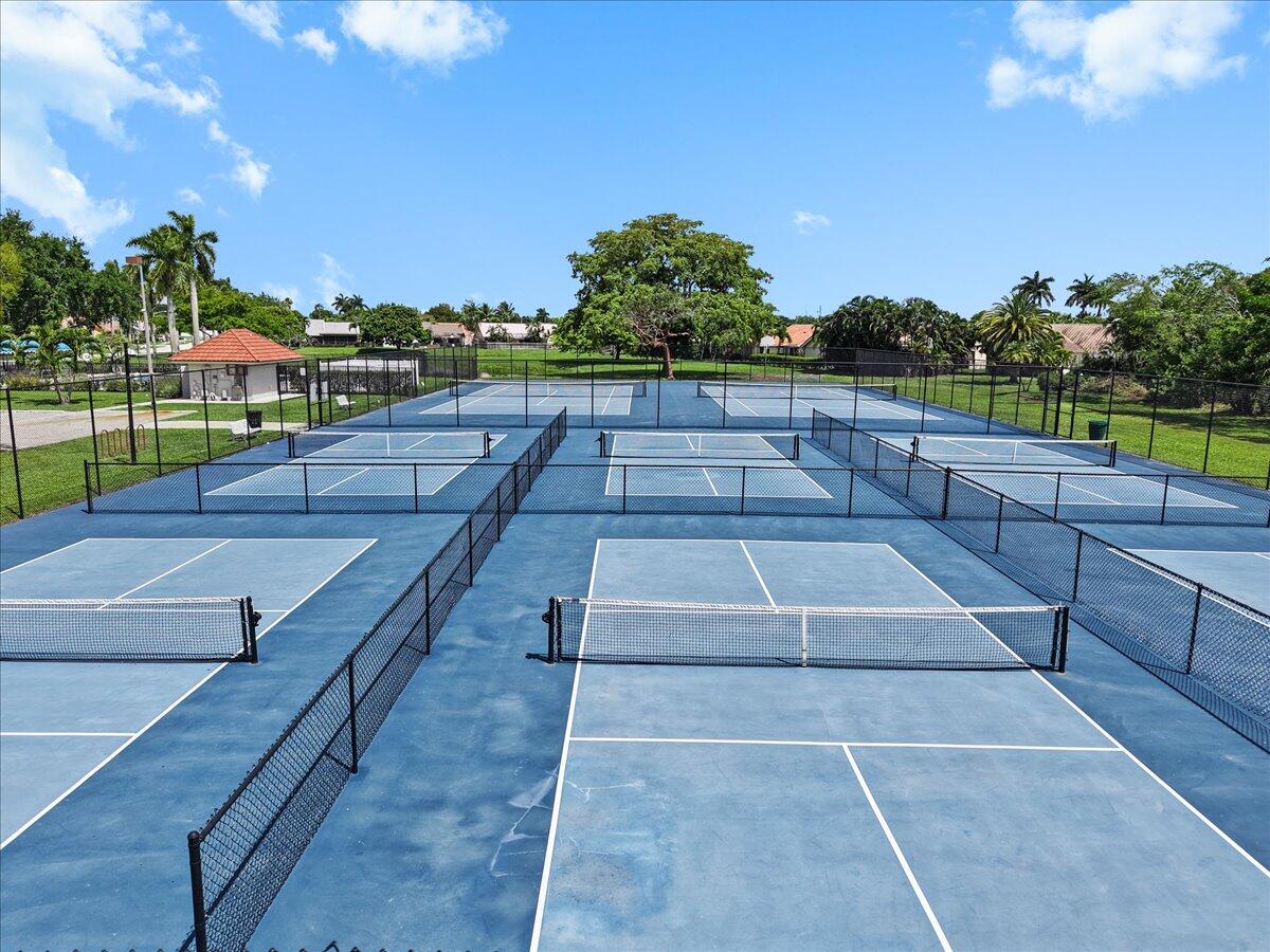 SUN VALLEY 2 - Residential