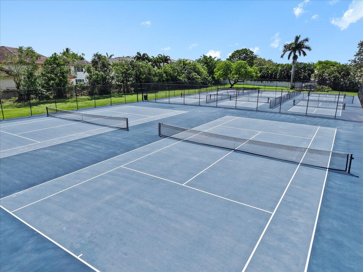 SUN VALLEY 2 - Residential