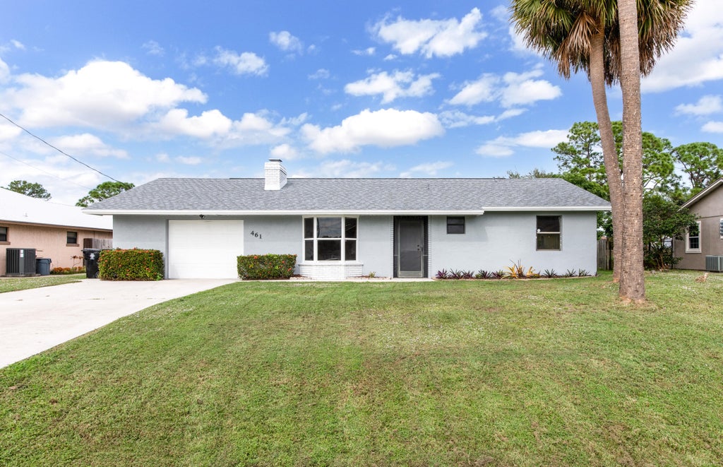 Photo of 461 SE Fallon Drive, Port Saint Lucie, FL 34983 (MLS # R10943484)
