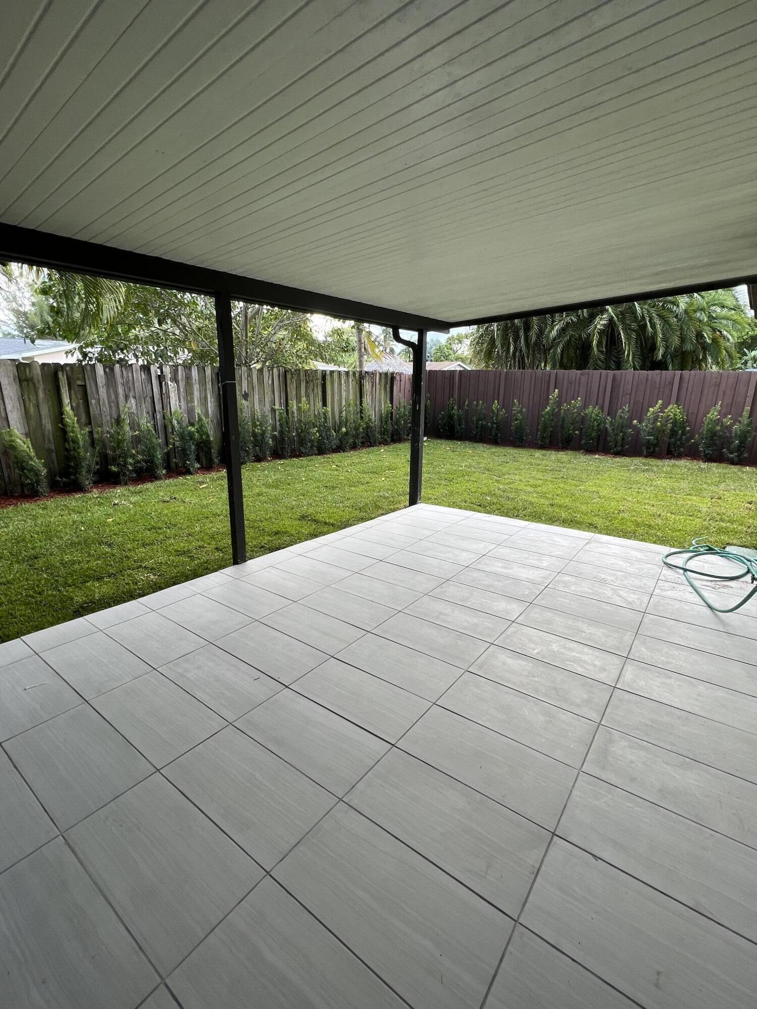 MARSHALLS EVERGLADE - Residential Lease