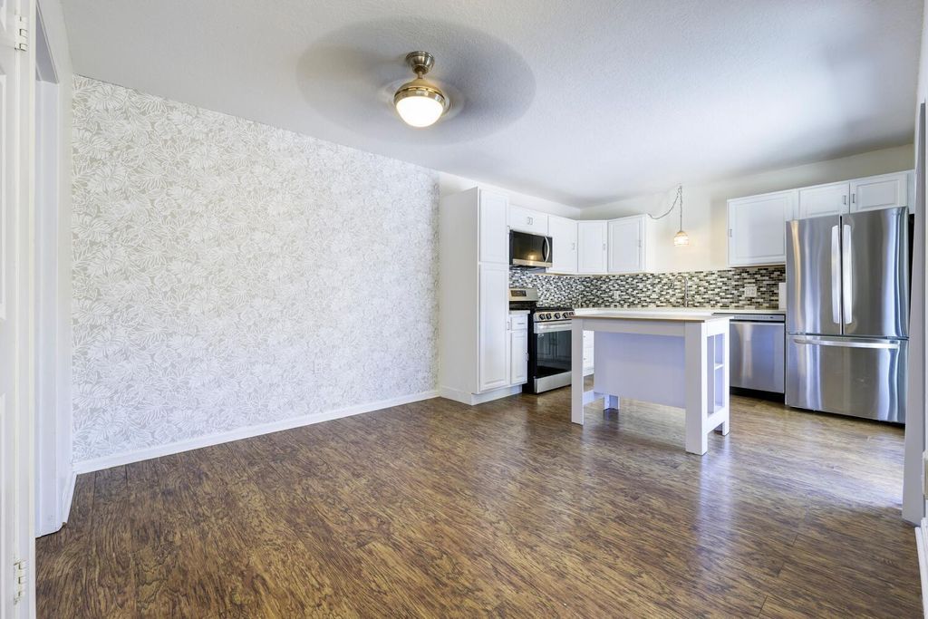 Photo of 319 3rd Court, Palm Beach Gardens, FL 33410 (MLS # R11067329)