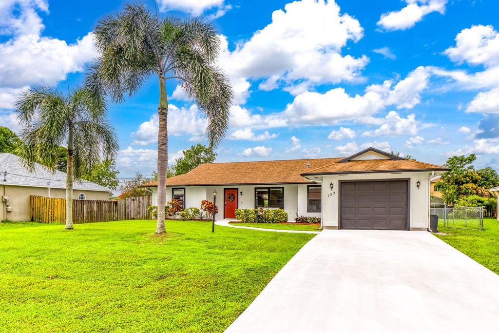Photo of 782 NW Kilpatrick Avenue, Port Saint Lucie, FL 34983 (MLS # R11096682)