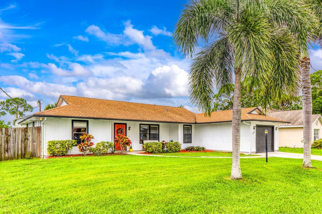 Photo of 782 NW Kilpatrick Avenue, Port Saint Lucie, FL 34983 (MLS # R11096682)