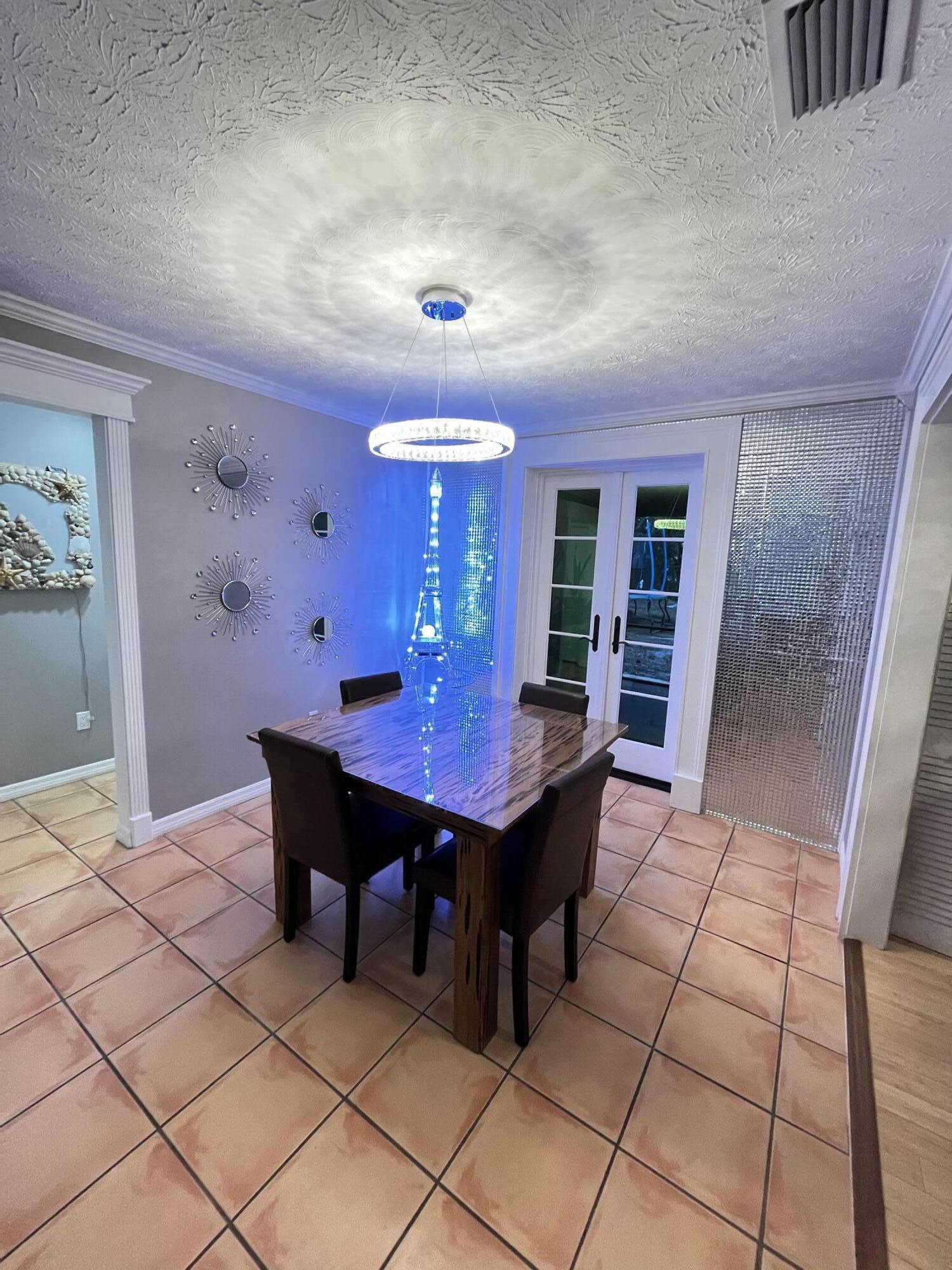 PORT ST LUCIE SECTION 21 - Residential