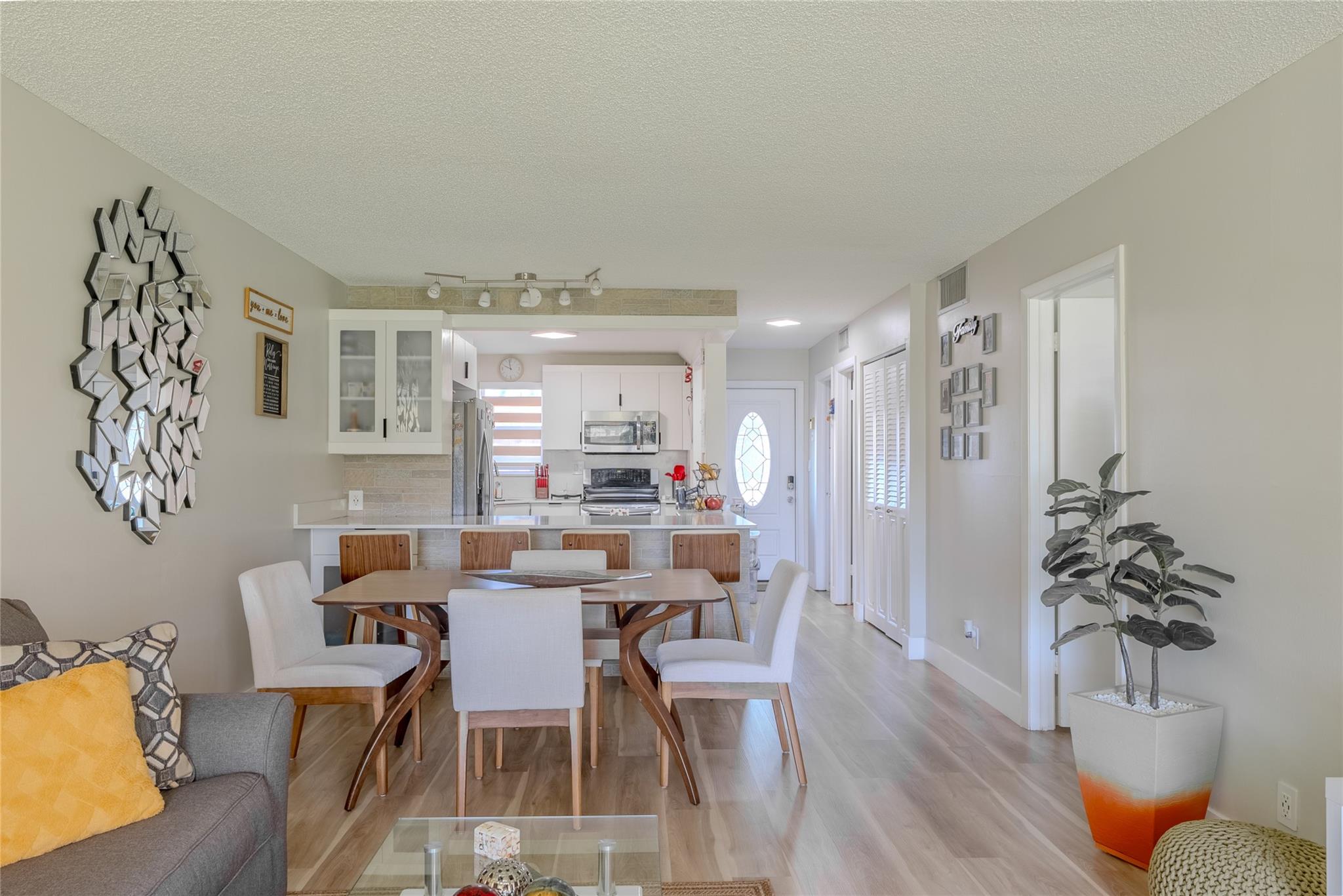 Hollybrook - Residential