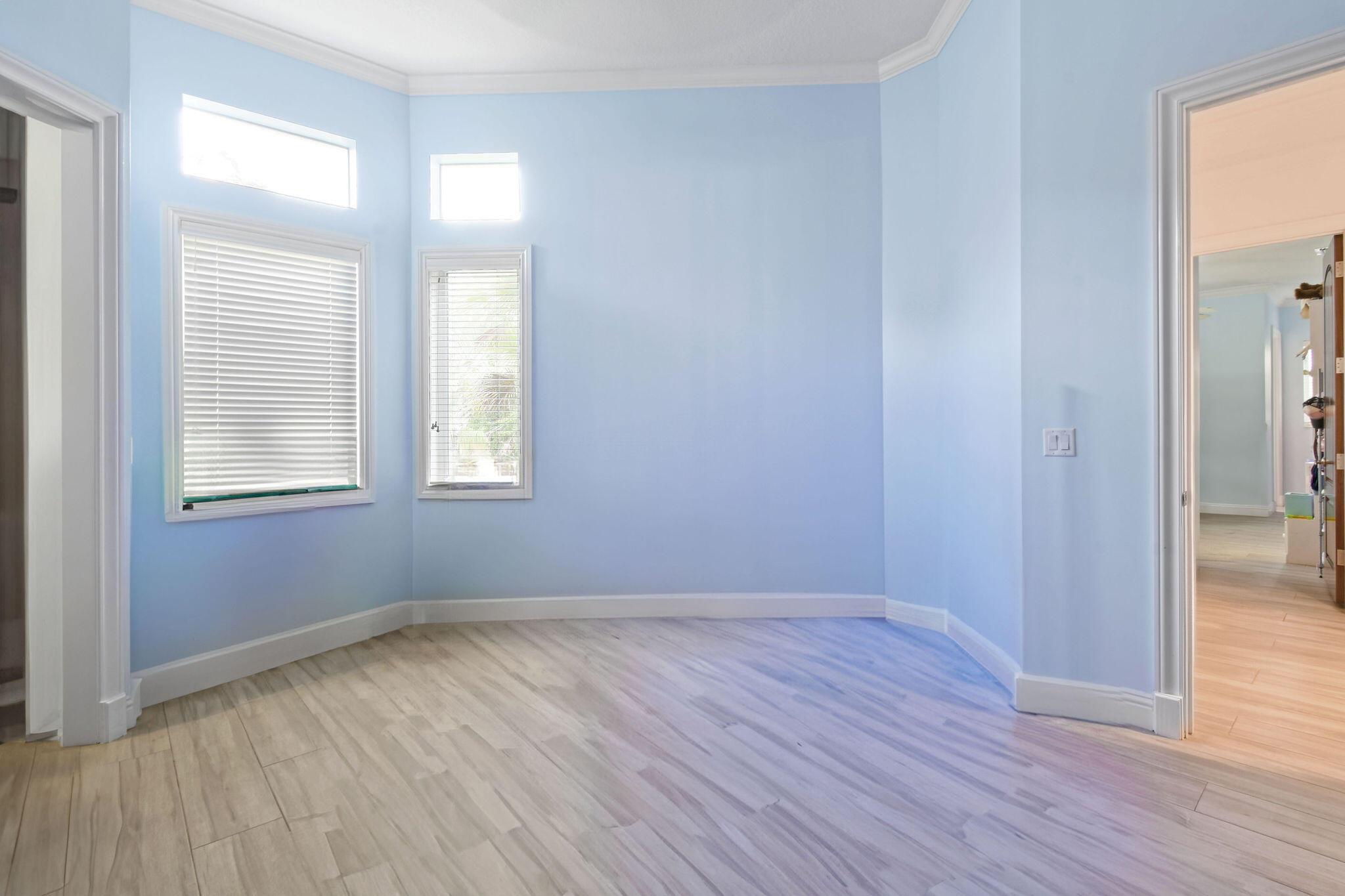 821015 Island Country - Residential