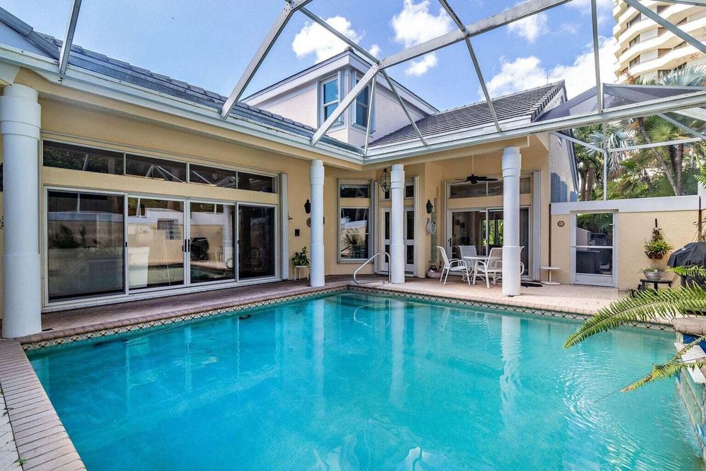 Photo of 16331 Port Dickinson Drive, Jupiter, FL 33477 (MLS # R11164271)