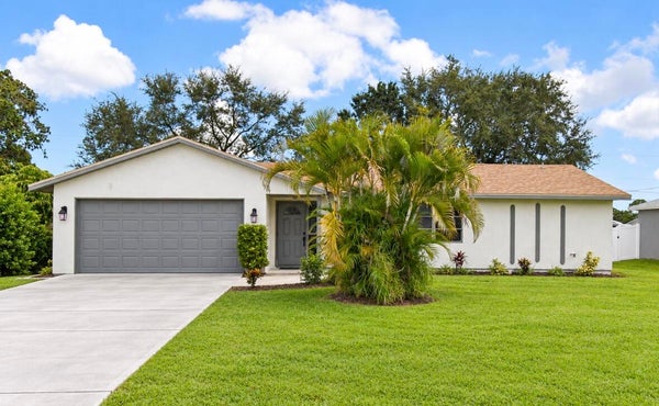 461 SW BYRON ST, PORT SAINT LUCIE, FL 34983 - Image 7de28e2c3a539b7964ab7e28184e192e/3482020309