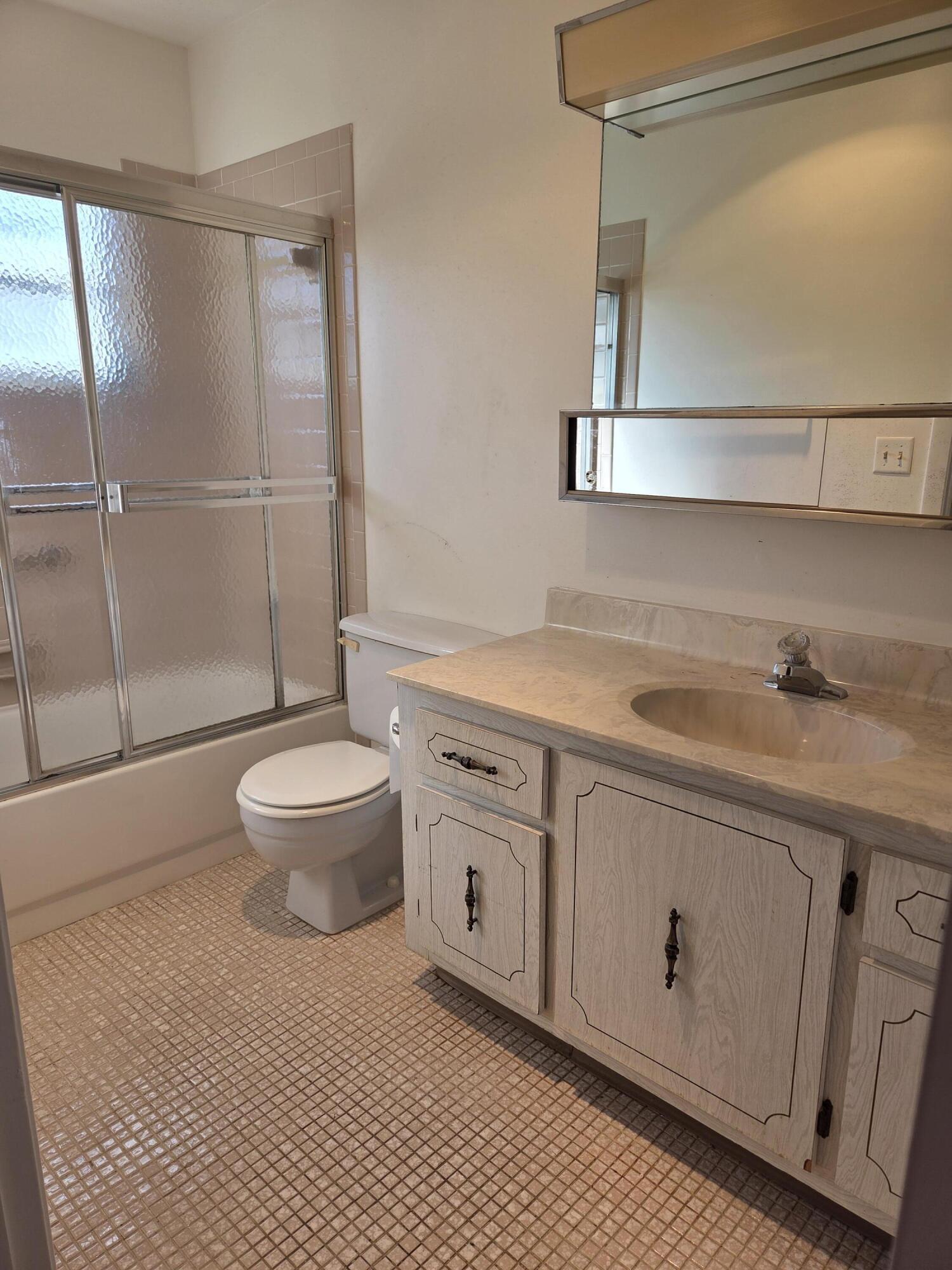 HIGH POINT OF DELRAY WEST CONDO SEC 1&2 - Residential
