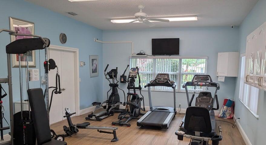 HIGH POINT OF DELRAY WEST CONDO SEC 1&2 - Residential