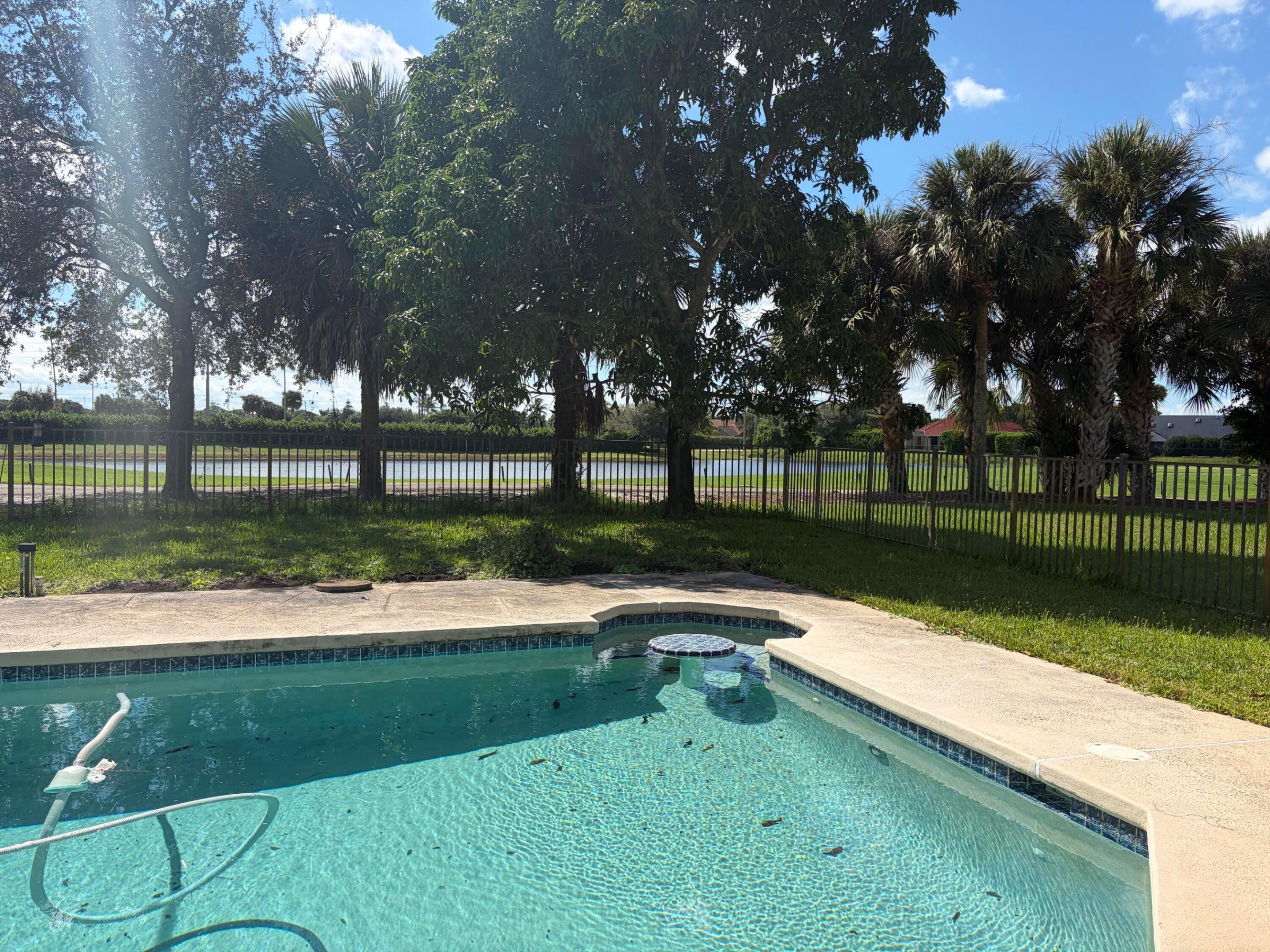Properties 929 CEDAR COVE Road