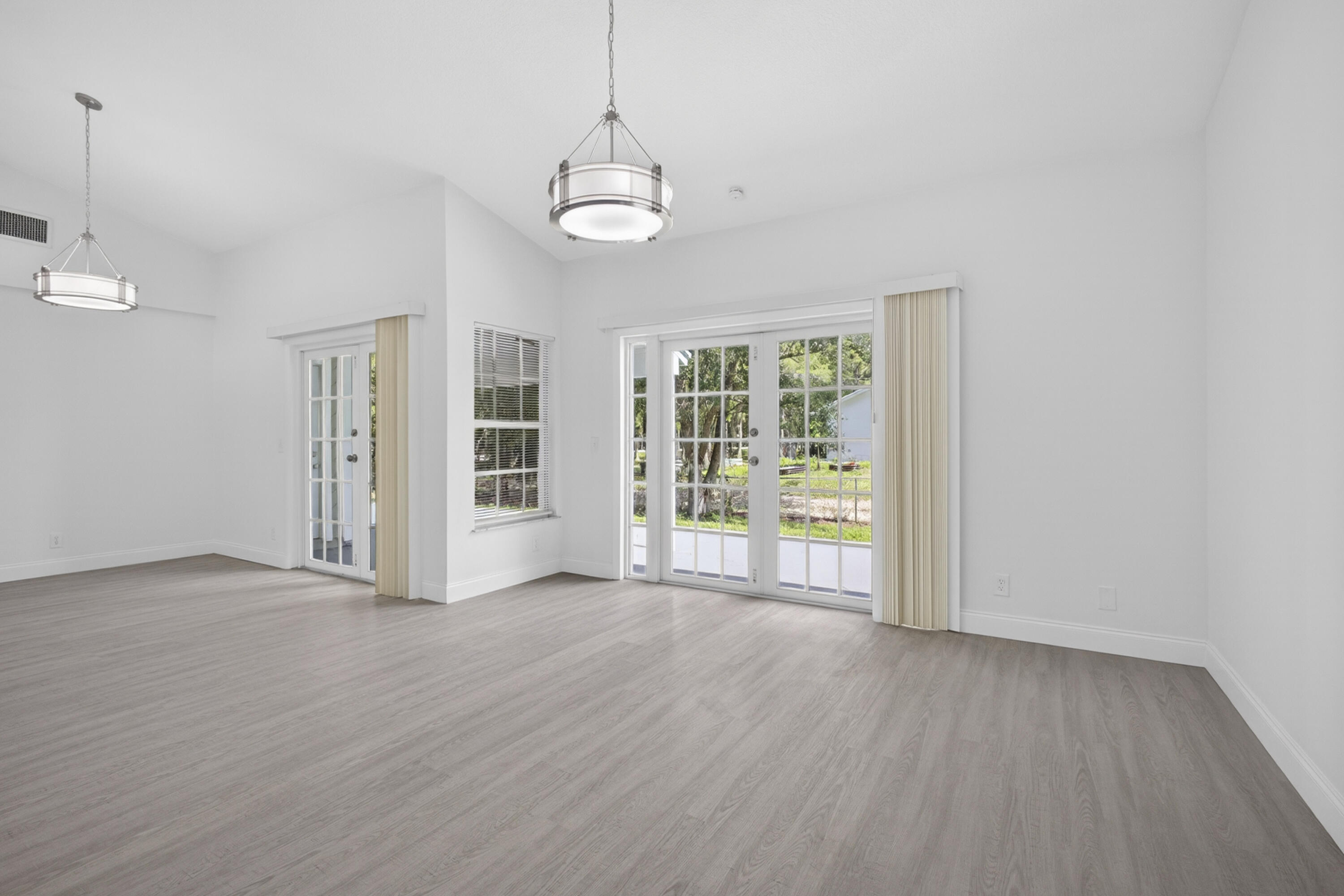 Acreage - Residential