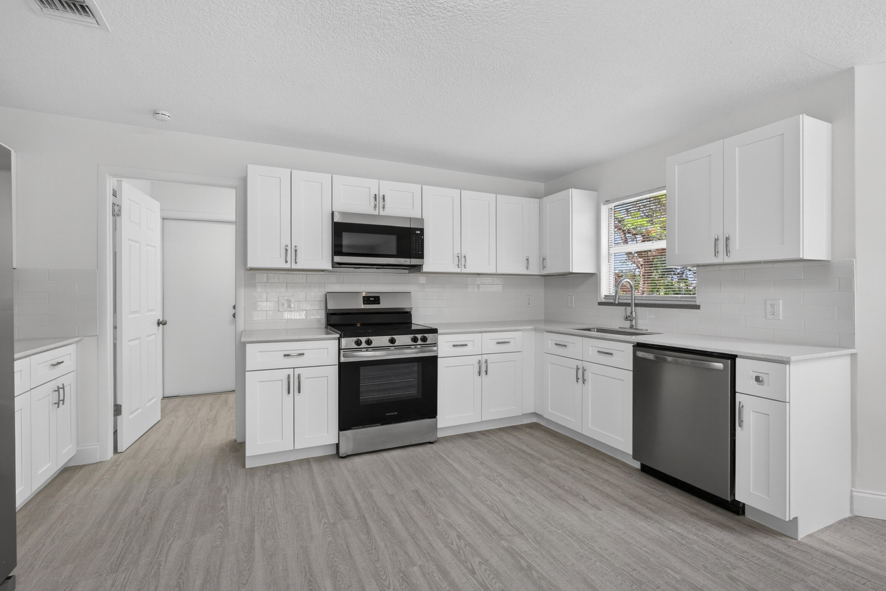 Acreage - Residential