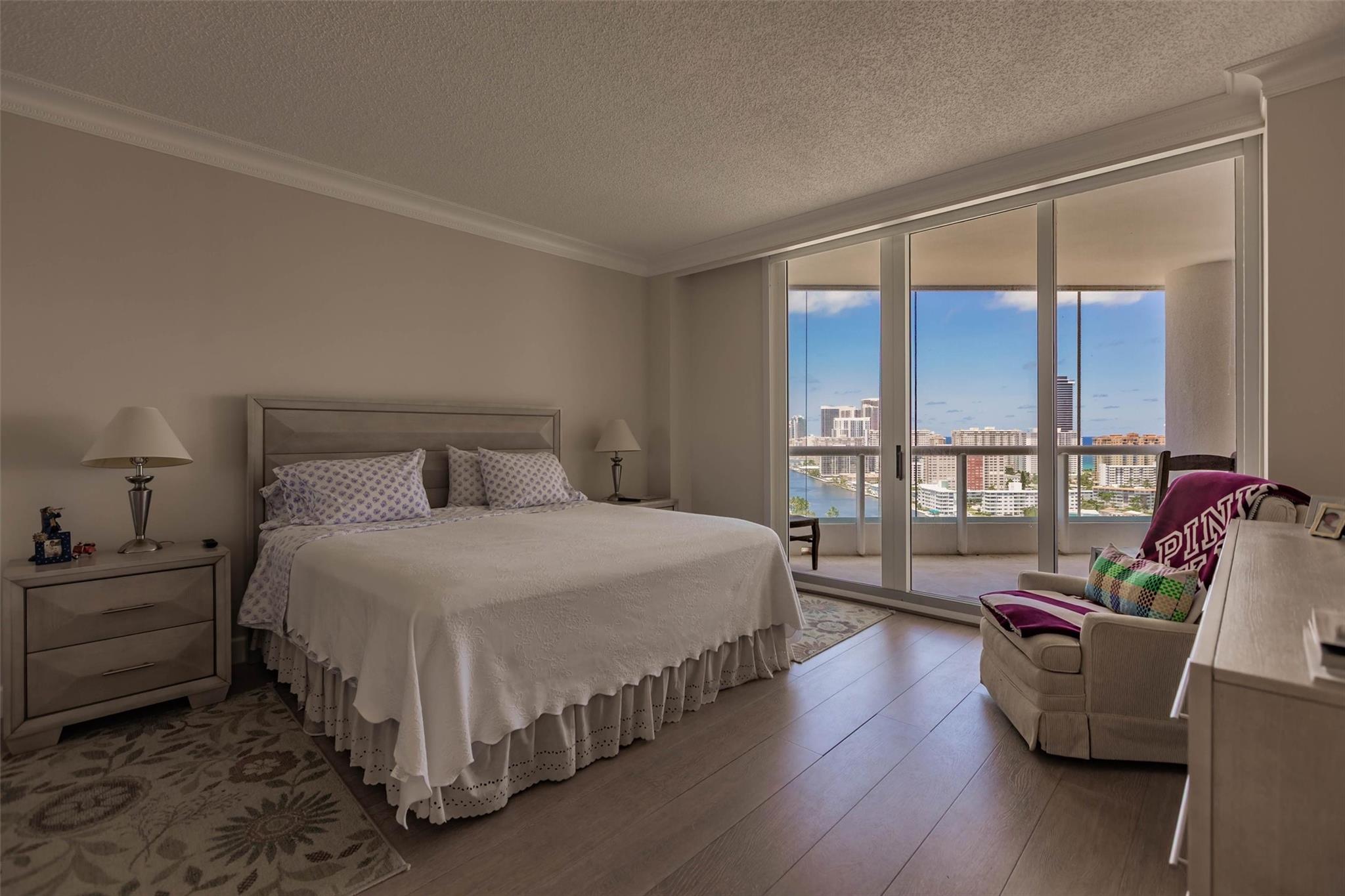 Atlantic III at the point - Residential