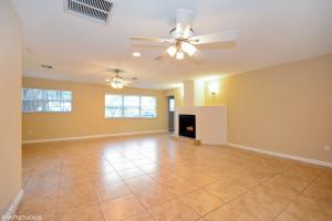 LAKE SHORE VILLAS - Residential