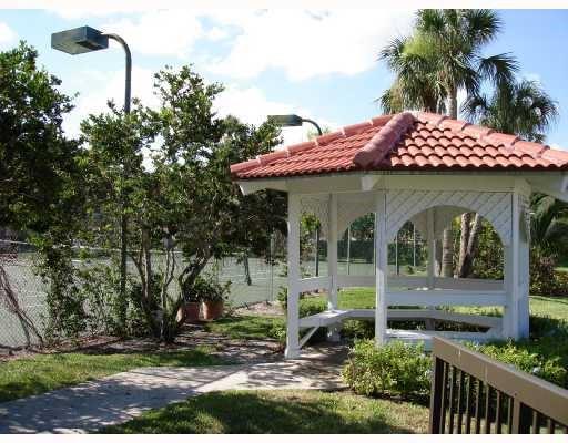 Grand Oasis Condo - Residential Lease